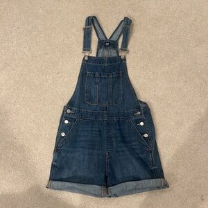 Gap women’s shortalls